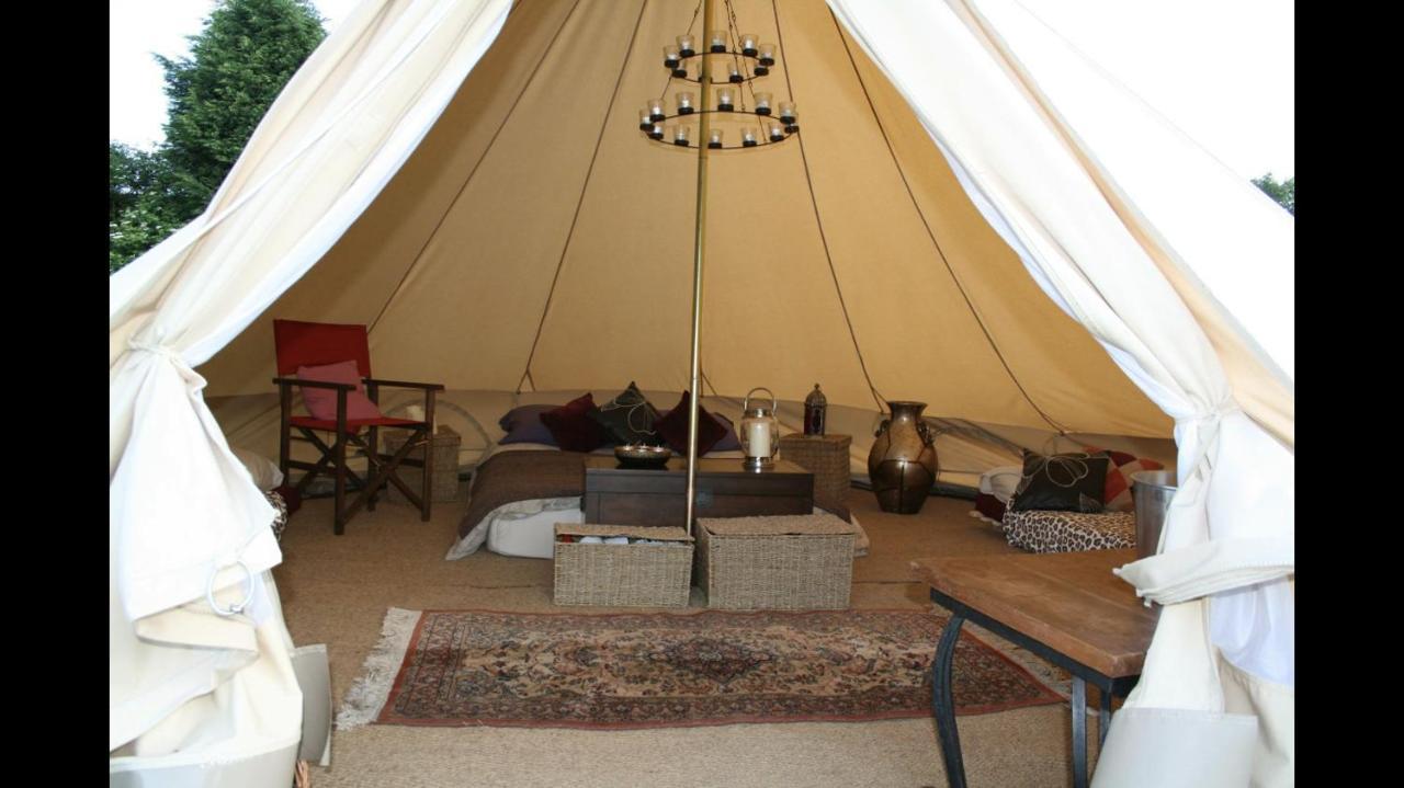 Home Farm Radnage Glamping Bell Tent 7, With Log Burner And Fire Pit Хай-Вайкомб Экстерьер фото