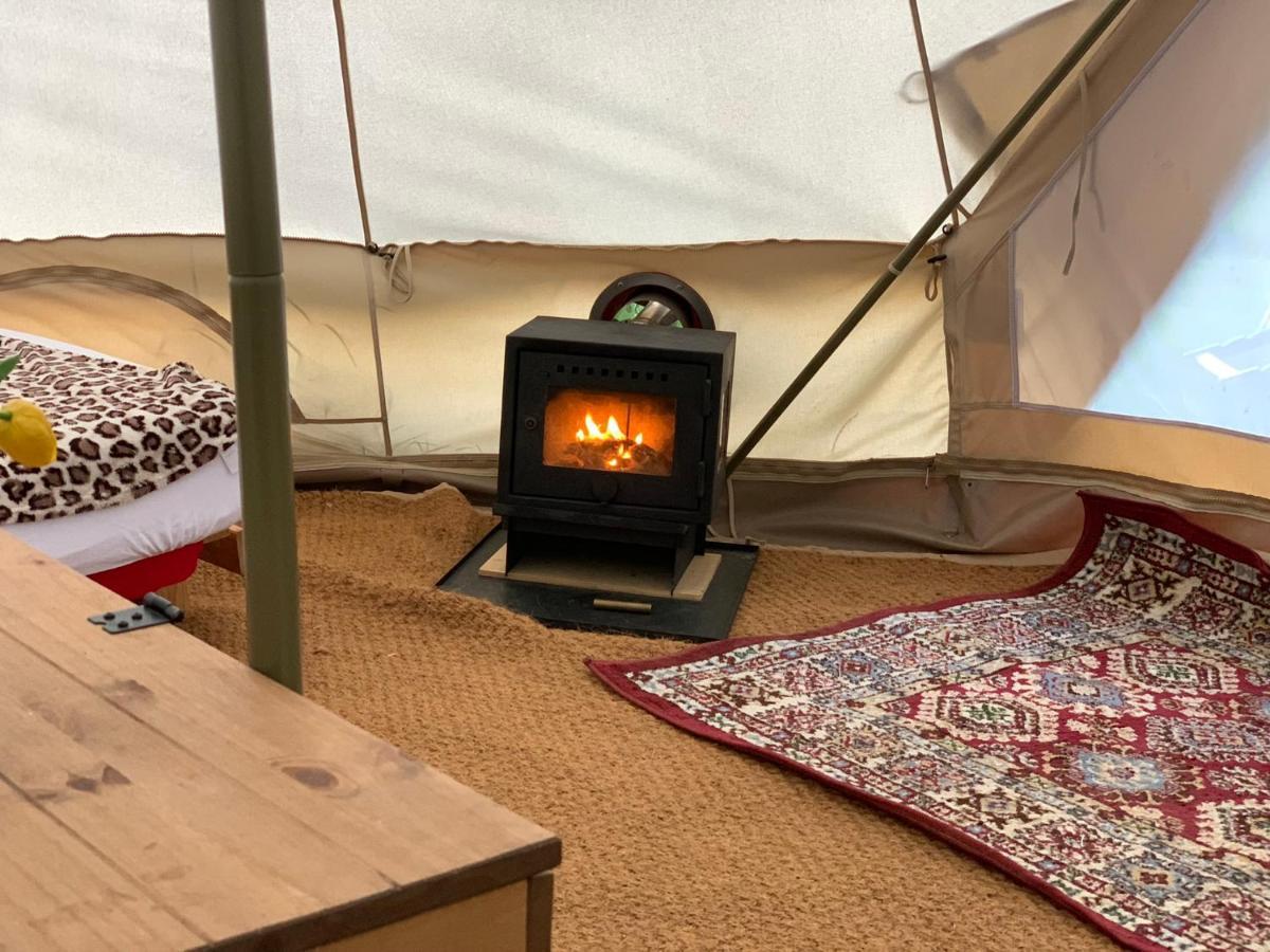 Home Farm Radnage Glamping Bell Tent 7, With Log Burner And Fire Pit Хай-Вайкомб Экстерьер фото